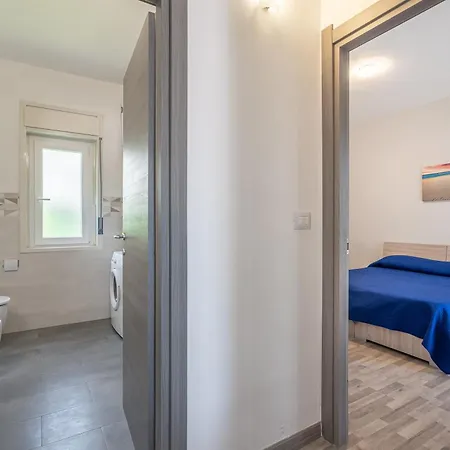 Appartement With Pool Fontane Bianche